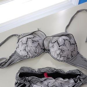 Victoria's Secret Push Up Bikini Top White Lace